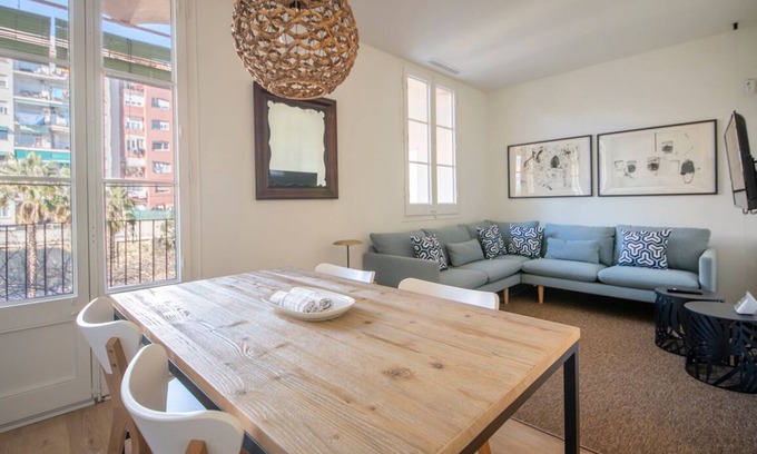 Esquerra de l'Eixample Apartamento | Four bedroom new apartment in Diputació