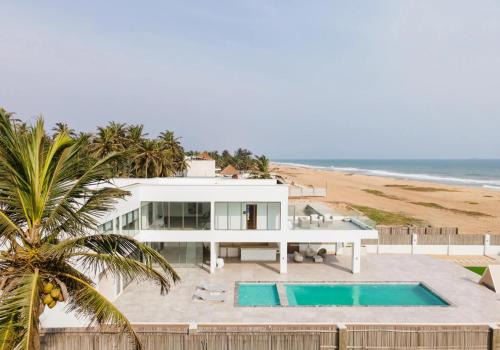 Amuwo Odofin Villa | Four Two, Ikare