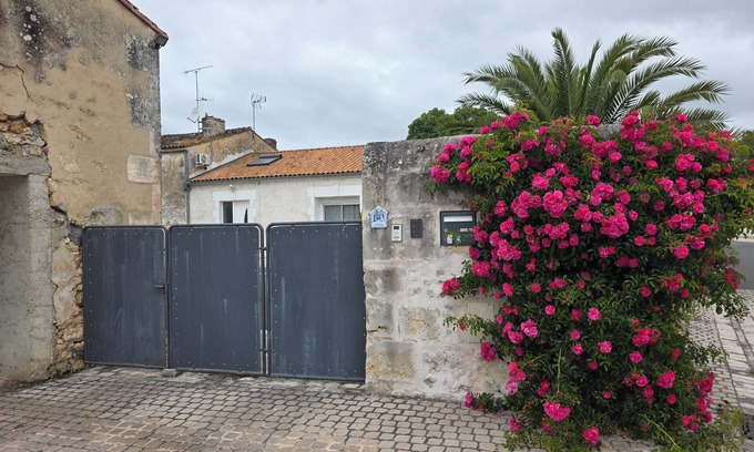 La Gripperie-Saint-Symphorien Casa | Au Tilleul d'Heden