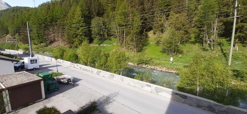 Saas Grund Apartamento | FREE Bus Winter Haus Loree