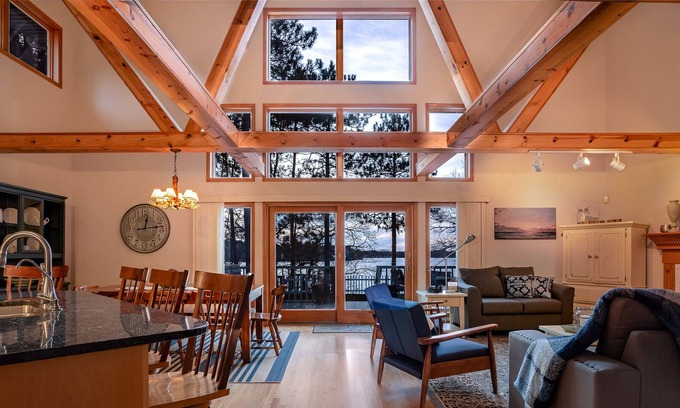 Wautoma Cabina | Big Silver Lodge 5 habitaciones 4 baños slps 21 vistas increíbles semanas 2 noches con 3er nt GRATIS