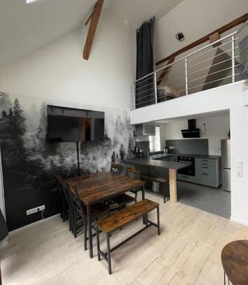 Hassloch Apartamento | FREIGEIST ZeitRaum