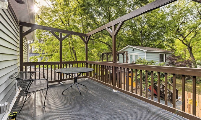 East Raleigh Cabaña | Freshly Renovated Raleigh Home Near Downtown!