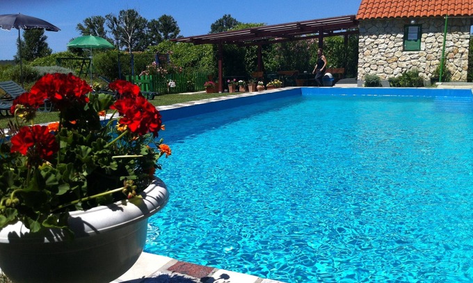 Ljubac Apartamento | mayo/ octubre OFERTAS, FAMILIAS, MAYORES, PAREJAS, RECREACIÓN PURA,
