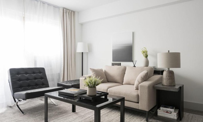 Central West End Apartamento | FRONTDESK Modern 1 BR Apt by Forest Park