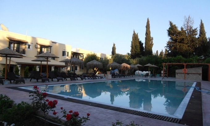 Kassiopi Apartamento | Frosini Gardens