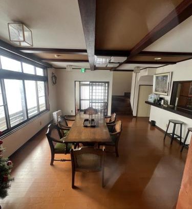 Iiyama Casa | Full 7 bedroom house Nozawa Onsen