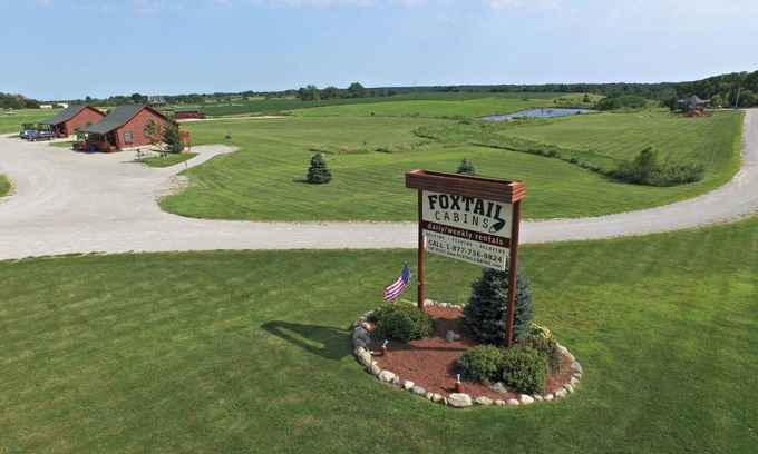 Moravia Cabina | Full Campus Rental - Weddings/Family Reunions