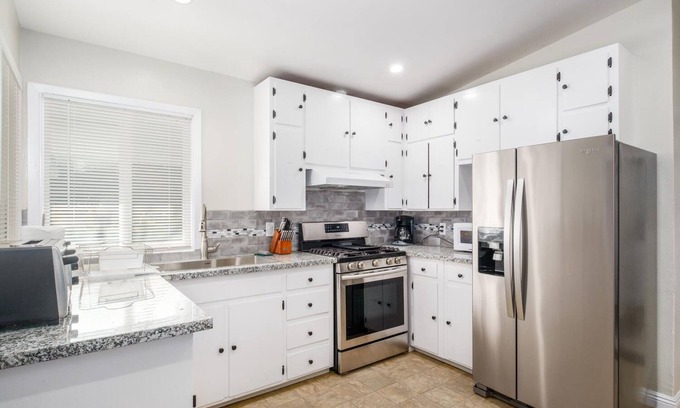 Fresno Casa | Casa completamente renovada para hasta 9 visitantes