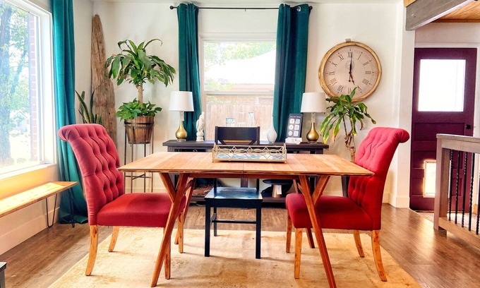 Sugar House Casa | Funky Brick Bungalow in Sugarhouse, SLC.