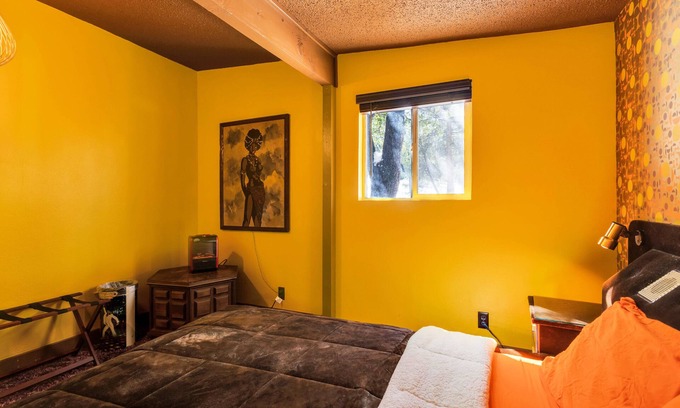 Pine Cove Casa | Funky & Fun 3-bedroom house in Idyllwild-Pine Cove with Hot Tub & EV Charger