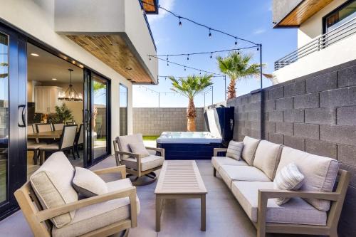 Hurricane Casa | Furnished Hot Tub Patio Utah Escape 30 Mi to Zion