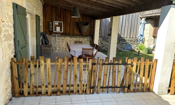 Illats Casa | Gîte à la Campagne