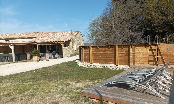 La Begude-de-Mazenc Casa | Gîte Aménagé Pour Passer D'agréables Moments en Famille ou Entre Amis