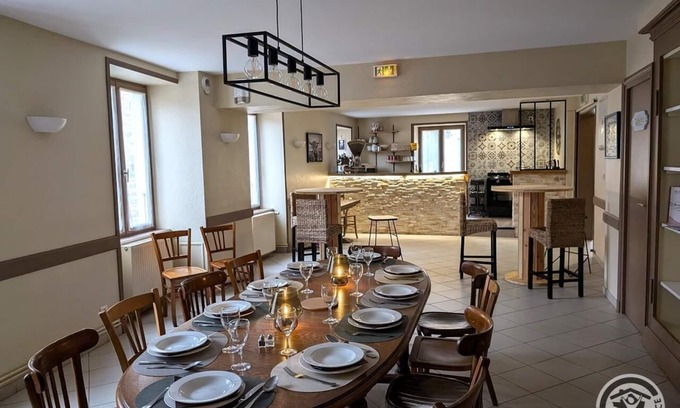 Saint-Igny-de-Vers Casa | Gîte Auberge des Petits