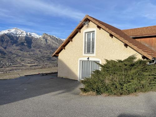 Saint-Leger-les-Melezes Apartamento | Gîte Belle Vue 2