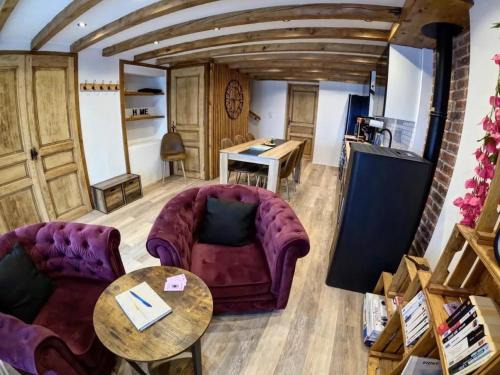 Saint-Nicolas-des-Biefs Casa | Gîte calme à la montagne avec animaux admis et Wi-Fi - FR-1-489-553