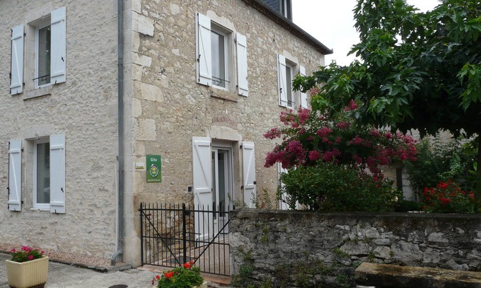 Saint Sozy Casa | * * * Gîte chez Yvette "near Rocamadour / Padirac / Dordogne valley".