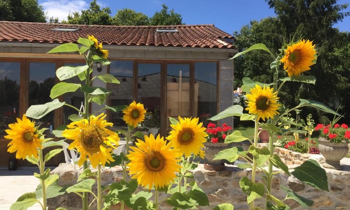 Touvois Casa | Gîte climatisé de La Haute Rue