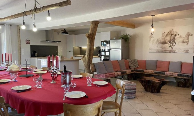 Blomard Casa | Gîte convivial en grange rénovée avec piscine et terrasse - FR-1-489-353