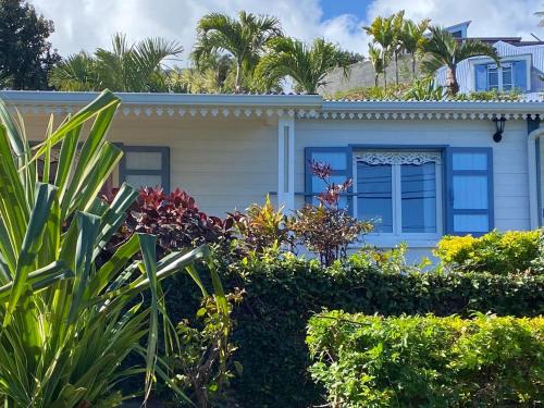 Grande Anse Casa | Gîte Créoline 4* avec piscine, clim et parking proche plage - FR-1-786-32