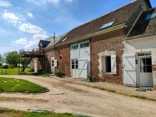 Prunay-Cassereau Casa | Gîte de charme avec piscine, terrasse et jardin dans la vallée du Loir - FR-1-491-381