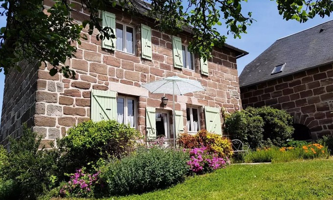 Ussac Casa | Gîte de France in Ussac 3 ears - Gîte de France 8 people
