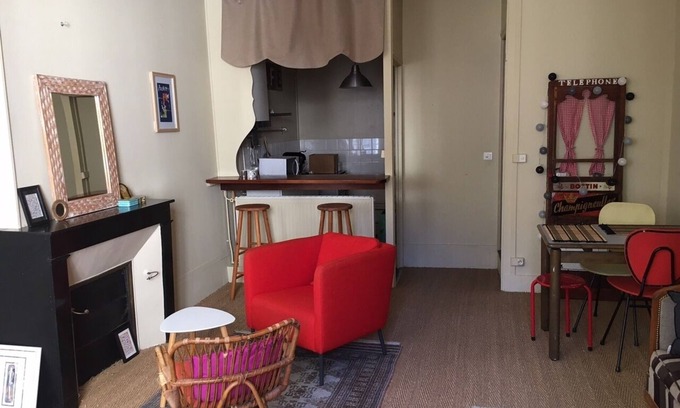 La Charite-sur-Loire Apartamento | Gîte des Chapelains Coeur de Ville