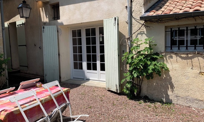 Portets Casa | Gîte en Terre des Graves sur les Bords de la Garonne à 30 min de Bordeaux