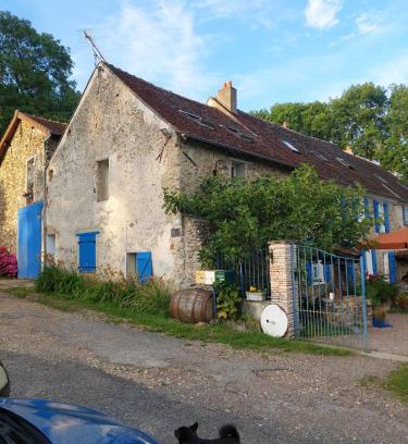 Sablonnieres Apartamento | Gîte et chevaux