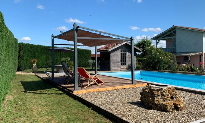 Castex-d'Armagnac Casa | Gîte ferme équestre avec piscine