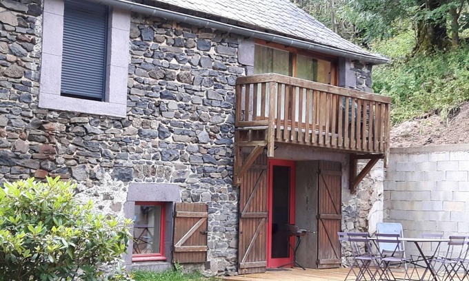 Saint-Bonnet-pres-Orcival Casa | Gîte des Milans - Saint-bonnet-pres-orcival