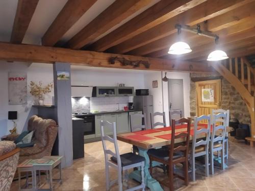 Grandrieu Casa | Gîte Gîte du Cantou 6/7 personnes