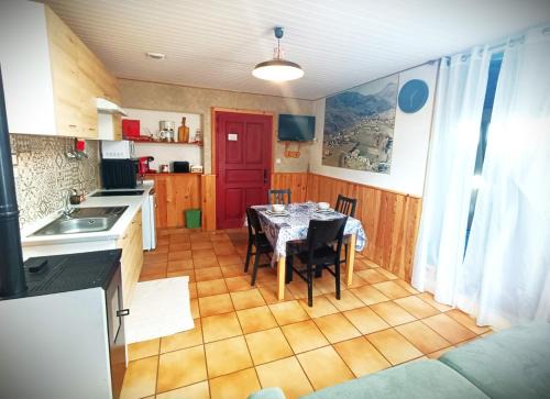 Campan Casa | Gîte Ha-Py Chalet