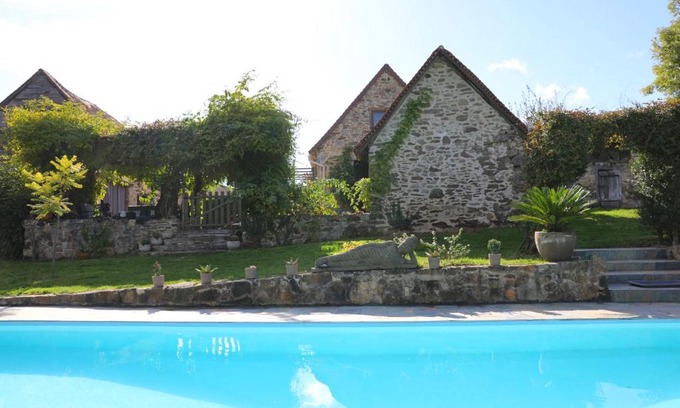 Ladignac le Long Casa | Gîte LA FORESTERIE