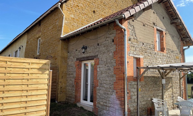 Artaix Casa | Gîte "Le Petit Arcel" - Les Gîtes de Lili
