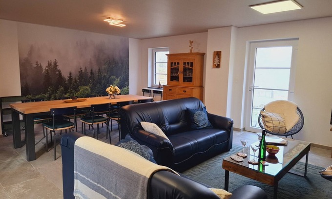 Tavigny Casa | Gîte Les bergeronnettes-Casa-Baño privado con bañera-Vista al campo