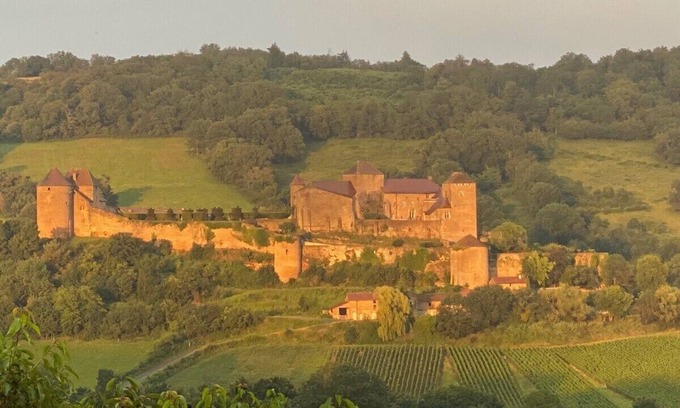 Berze-le-Chatel Casa | Gîte les Tourniers Sologny