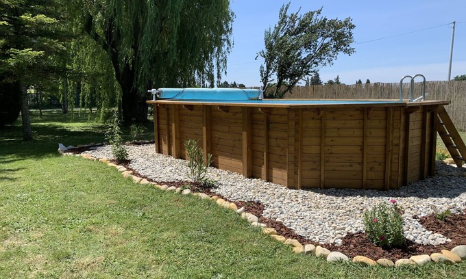 Tulette Cabaña | Casas rurales en los viñedos, parque, piscina, parque infantil, pista de petanca, spa ..