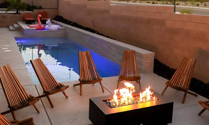 Mesquite Casa | Game Room Heated Pool & Spa Fire Pit Putting Green Outdoor TV