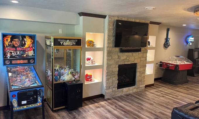 Forest Junction Casa | Garage Mahal