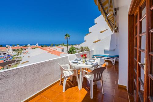 San Eugenio Apartamento | Garden City Atlantic View