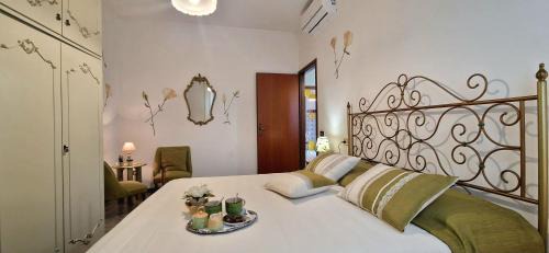 Torre del Lago Puccini Casa | Garden House With Private Parking - Belcantovillas