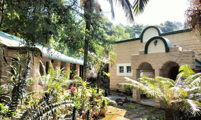 Mbabane Cama Y Desayuno | Garden of Eden Cottages and Guest House