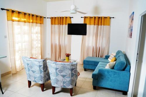 Clermont Casa | Gated Property Family Ready walk to restaurants AC