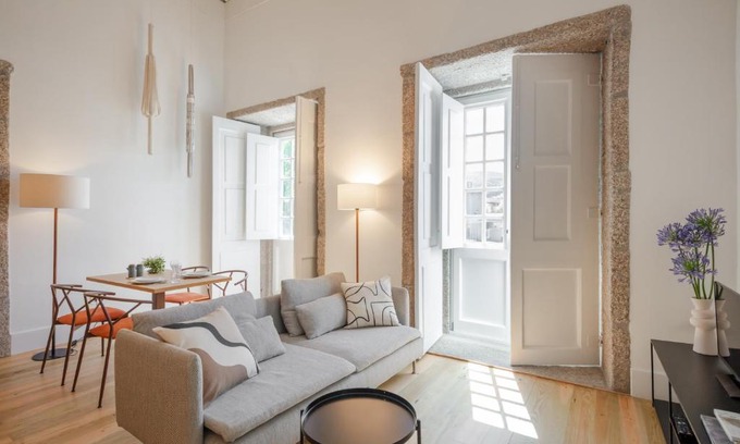 Guimaraes Apartamento | Gateway House Studio Apartments