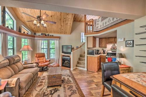 Show Low Casa | Gateway to Sunrise Resort! Show Low Cabin with Deck