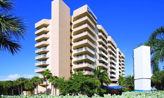 Pompano Beach Complejo | Puerta de entrada a los Everglades de Florida