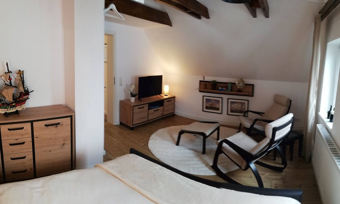 Elsfleth Apartamento | Gemütliche, Frisch Renovierte Wohnung Direkt am Elsflether Weserdeich
