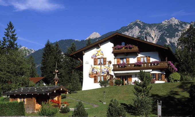 Kruen Condominio | Gemütliche im Bayrischen Landhausstil Eingerichtete Ferienwohnungen